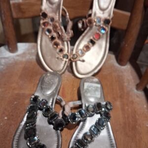 Vince Camuto Metallic Gemstone T-Strap Sandals - Champagne/Bronze